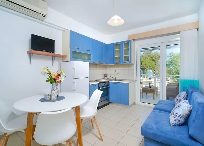 L&k Golden Apartment *